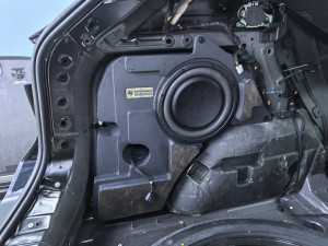 Короб стелс 10" для EXEED TXL в левое крыло